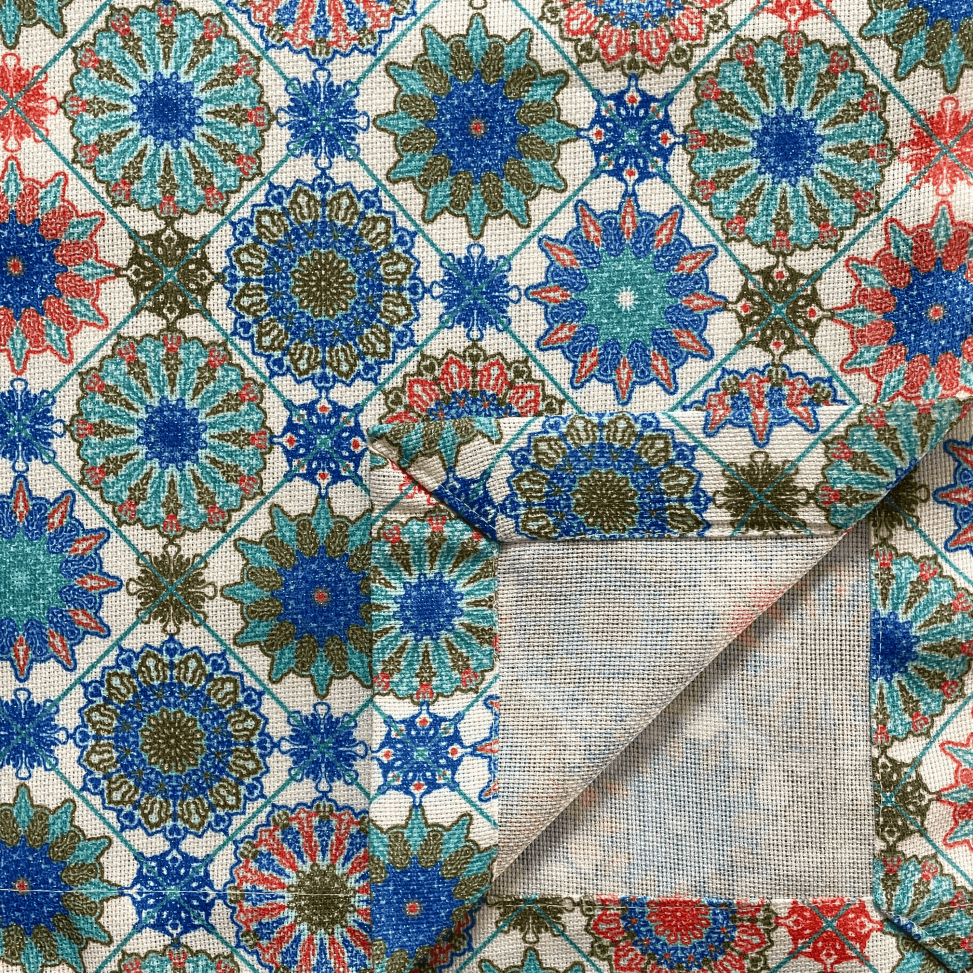 Mandala Gardenya Dijital Baskılı Masa Örtüsü