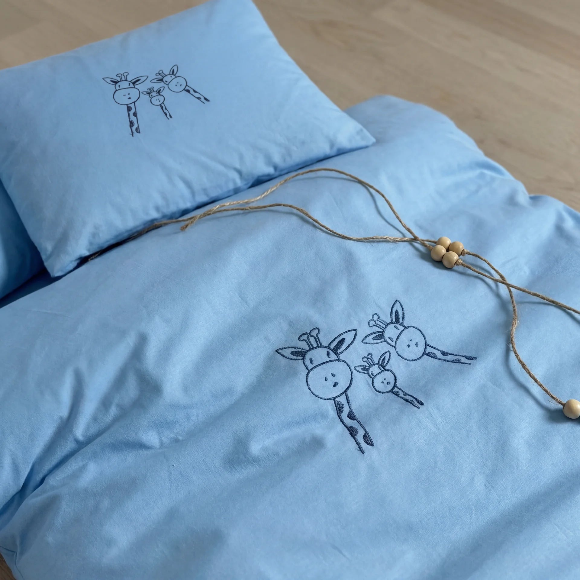 Turkiz %100 Pamuk Nakışlı Bebek Nevresim Takımı - Zürafa